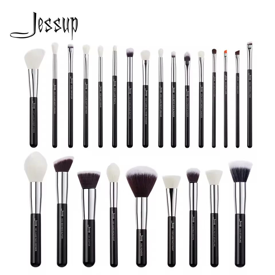 25-Piece Professional Makeup Brush